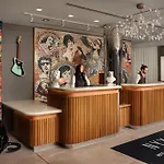 Hard Rock Hotel 4*