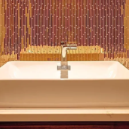 Hotel Nyx Christchurch