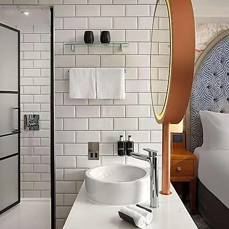 Hotel Nyx Christchurch